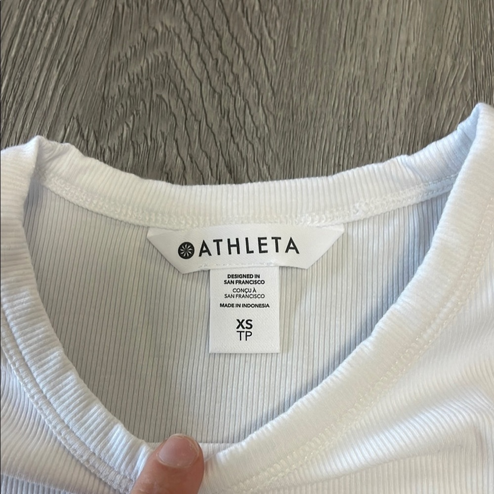Athleta Classic White Tee - Picture 3 of 3
